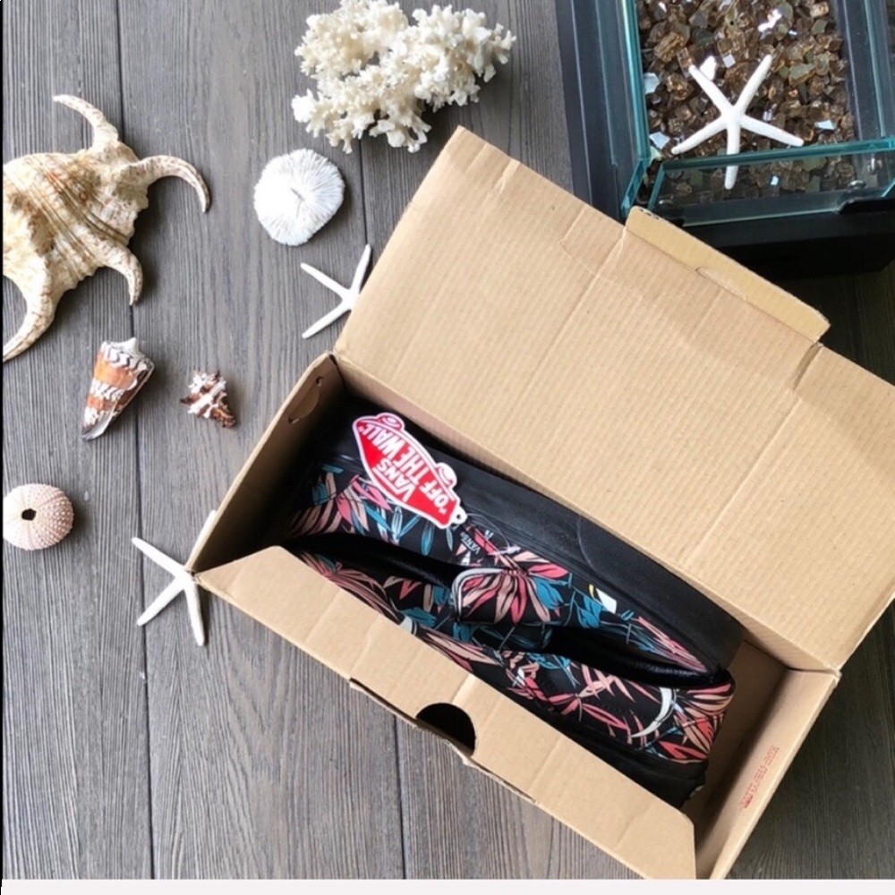 🔥🔥VANS- CALIFORNIA FLORAL 🔥🔥 - Picture 7 of 7